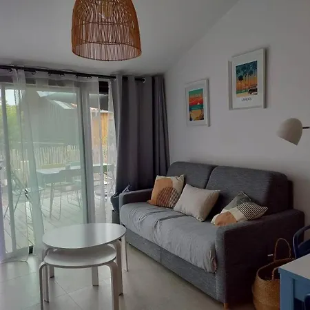 Prázdninový dům Maison Mitoyenne Dans Eco Village Sur Du